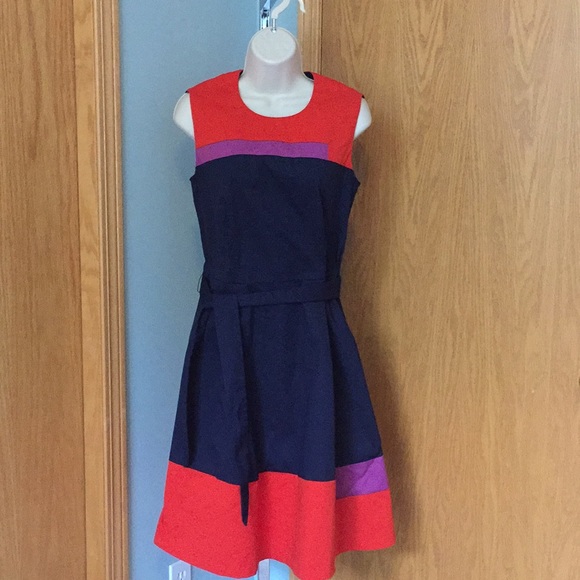 Hugo Boss Dresses & Skirts - Hugo Boss Colourblock sleeveless dress